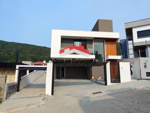 #51 - Casa para Venda em Florianópolis - SC - 1